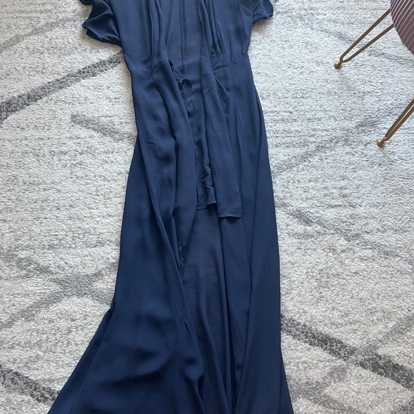 Beautiful Never Worn Reformation Winslow Navy Wrap Dress (Medium) - Picture 7 of 7